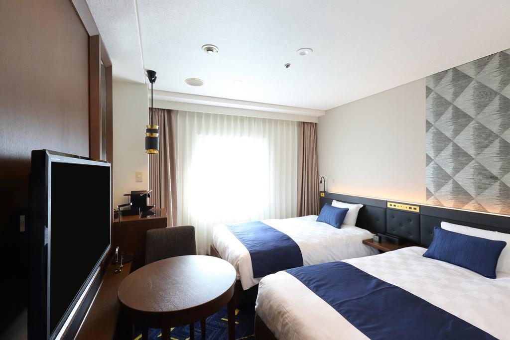 Kobe Sannomiya Tokyu Rei Hotel Экстерьер фото