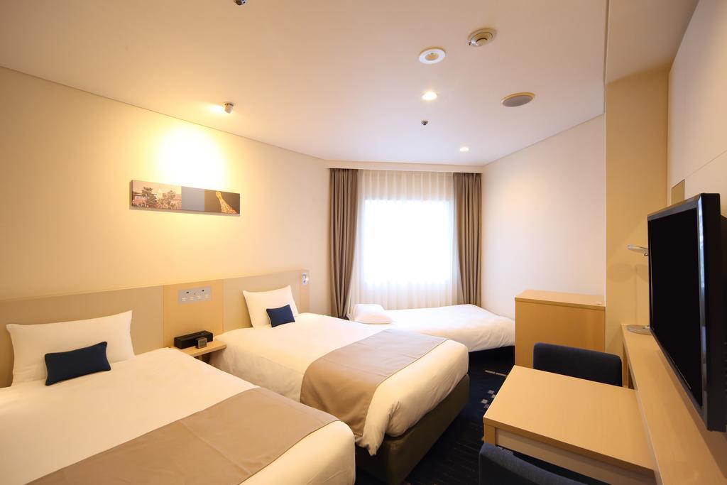 Kobe Sannomiya Tokyu Rei Hotel Экстерьер фото